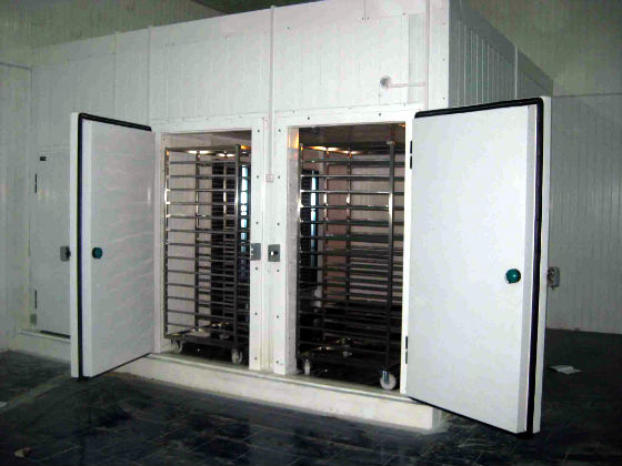 Ремонт промышленных холодильников в Чехове с выездом | Вызов мастера по холодильникам на дом